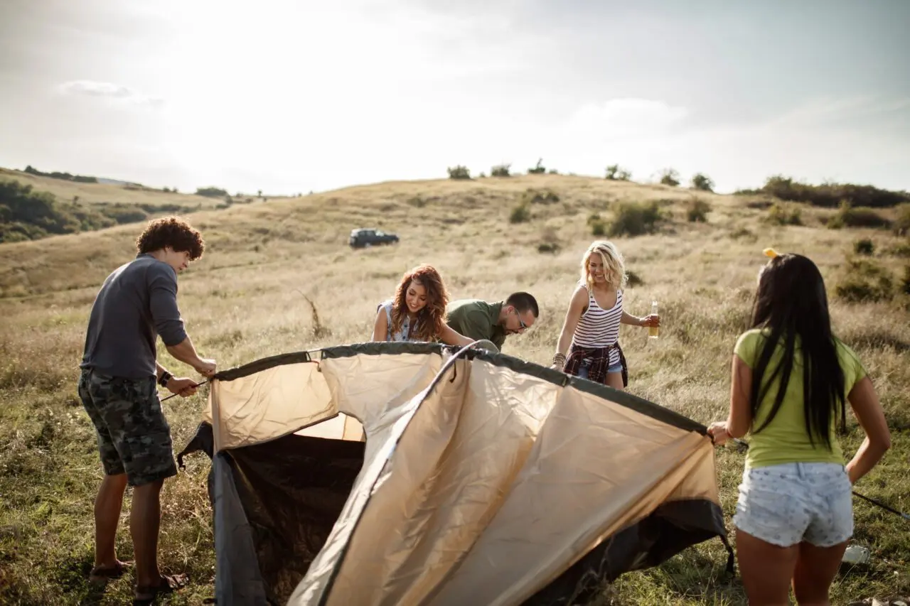 it-takes-teamwork-to-set-up-their-tent