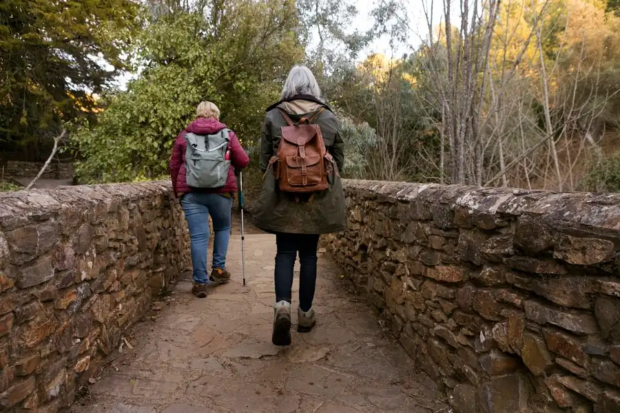 Historic Walking Tours in the UK – Walk Through the Pages of History